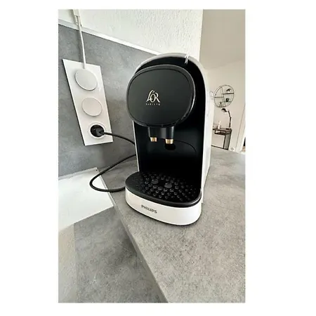 T2 Renove Avec Parking Gratuit Sur Place * 발랑스